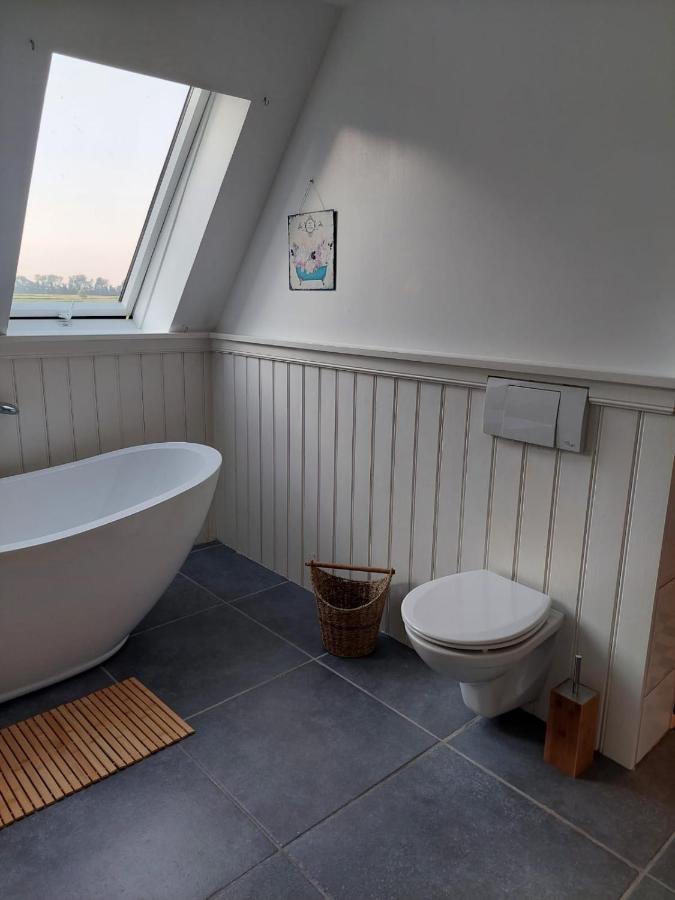 B & B Wijdzicht Wolsum Luaran gambar