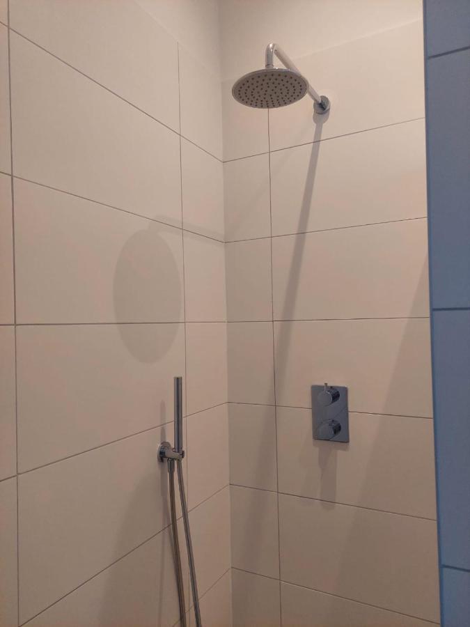 B & B Wijdzicht Wolsum Luaran gambar